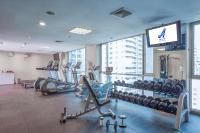 Fitness centrum a/nebo fitness zařízení v ubytování Adelphi Suites Bangkok