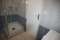 &#x141;azienka w obiekcie R&eacute;sid&#39;Spa Loire &amp; S&egrave;vre - Appartement