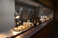 Jídlo v hotelu nebo okolí