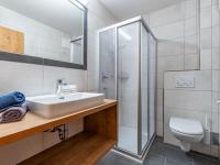 Kúpeľňa v ubytovaní Apartment Martina-3 by Interhome