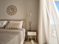 Posteľ alebo postele v izbe v ubytovaní Thelxi's Suite I - Brand New Seaview Suite!