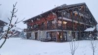 Obiekt T3 rez-de-jardin avec fitness, sauna et tennis - village et ski à pied zimą