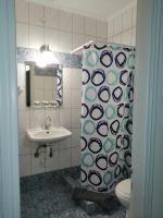 A bathroom at Hotel Efyra