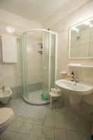 Kúpeľňa v ubytovaní Residence Betulla Molveno
