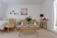Hyde Park Aparthotel - Housity