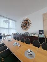 TV a/nebo společenská místnost v ubytování Wellness Hotel Orlík