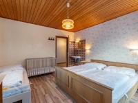 Posteľ alebo postele v izbe v ubytovaní Holiday Home Pilz by Interhome