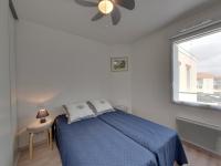 Posteľ alebo postele v izbe v ubytovaní Charmant 3 pièces avec parking et balcon à 900m du centre - Châtelaillon-Plage - FR-1-706-3
