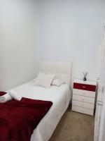 Postel nebo postele na pokoji v ubytování Habitación cerca centro de Madrid