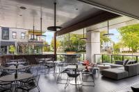 Posezení v ubytování Hampton Inn & Suites Rochester Downtown