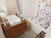 Łóżko lub łóżka w pokoju w obiekcie HOSSEGOR Plage Centrale Résidence ATLANTIC Appartement pour 4 personnes Wifi gratuit
