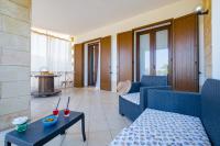 Posedenie v ubytovaní Villa Fuggiacune con piscina privata