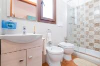 Kúpeľňa v ubytovaní Villa Fuggiacune con piscina privata