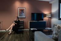 Televízia a/alebo spoločenská miestnosť v ubytovaní Villa Vesta - Kalamata Mediterranean Villas