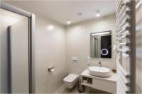 Łazienka w obiekcie Hotel Szatmári & Étterem Jászberény