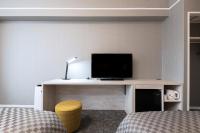 The One Five Garden Kurashiki - Vacation STAY 40174vにあるテレビまたはエンターテインメントセンター
