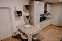 Kuchyň nebo kuchyňský kout v ubytování Appartamento - Grammichele Privitera rooms & apartments Gold