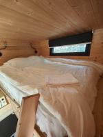 Posteľ alebo postele v izbe v ubytovaní Tiny House MOOSE HOME Les Chaumes