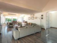 Posezení v ubytování Villa Nuria con piscina privada
