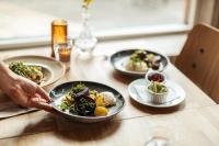 Jídlo v hotelu nebo okolí