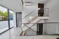 Půdorys ubytování VILLA MODERNA WELCS EMP-097- con piscina