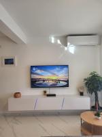 TV a/nebo společenská místnost v ubytování Apartman Rosa