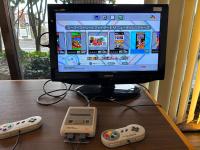 丸源旅館 無料朝食 全館wifi 準天然温泉にあるテレビまたはエンターテインメントセンター