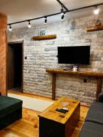 TV a/nebo společenská místnost v ubytování Krisiyasapartment