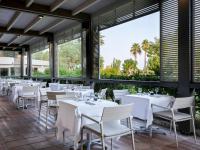 Esperos Palace Resort & Spaにあるレストランまたは飲食店