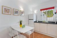 A kitchen or kitchenette at Villa Anais - PlusHolidays