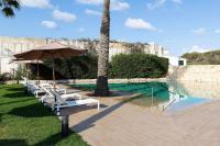 Bazén v ubytování AluaSoul Menorca - Adults Only nebo v jeho okolí