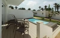 Bazén v ubytování AluaSoul Menorca - Adults Only nebo v jeho okolí