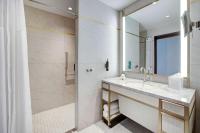 Ein Badezimmer in der Unterkunft Hilton Club Elara Las Vegas
