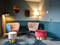 Hôtel Mercure Lyon Centre Charpennes Parc de la Tête d'Orにあるシーティングエリア