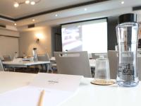 Hôtel Mercure Lyon Centre Charpennes Parc de la Tête d'Orにあるビジネスエリアまたは会議室
