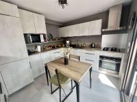 Plan piętra w obiekcie Villa Plouhinec, 4 pièces, 4 personnes - FR-1-479-132
