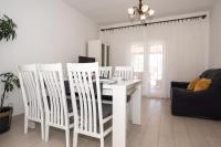 TV a/nebo společenská místnost v ubytování Holiday House San Mario - Pets Friendly Rural Home
