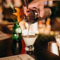 Ποτά στο Campfire Hotel