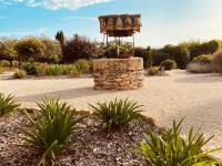 Vonkajšia záhrada v ubytovaní La Bastide des Oliviers Provence - Mirabel aux Baronnies