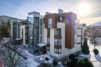 Výhľad na hory alebo výhľad na hory priamo z apartmánu