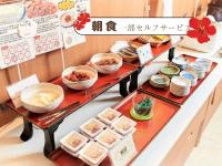 ホテルの敷地内または近くでの食事または食べ物