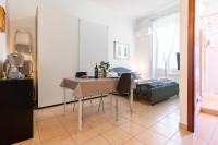 Posteľ alebo postele v izbe v ubytovaní Deluxe studio Milano