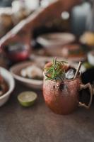 Jídlo v hotelu nebo okolí