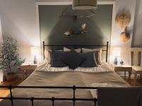 Villa Sol B&B and Hostelにあるベッド