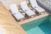 Bazén v ubytování MEDANO4YOU Ixchel Beach House nebo v jeho okolí