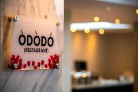 Πιστοποιητικό, βραβείο, πινακίδα ή έγγραφο που προβάλλεται στο Golden Tulip Lekki