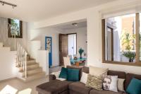 Posezení v ubytování Accomoteleia Blue Villa