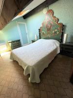 Łóżko lub łóżka w pokoju w obiekcie Réf 277 Seignosse LES BOURDAINES , à proximité immédiate de la plage, Villa patio classée 2 étoiles , 8 personnes
