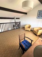 Część wypoczynkowa w obiekcie Réf 277 Seignosse LES BOURDAINES , à proximité immédiate de la plage, Villa patio classée 2 étoiles , 8 personnes
