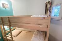 Posteľ alebo postele v izbe v ubytovaní 6-person apartment with swimming pool tennis court and free parking 25